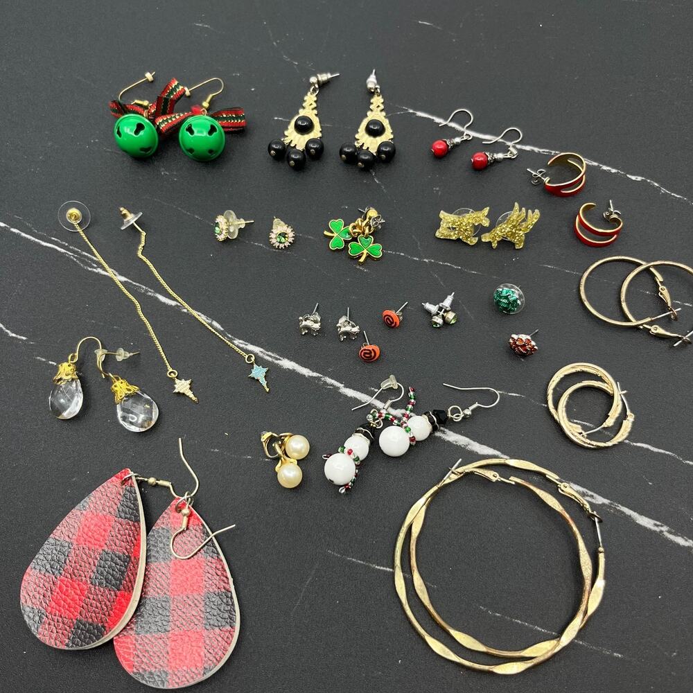 Bulk Wearable Jewelry Lot - 19 Pairs Seasonal & Fashion Costume Earrings Set
